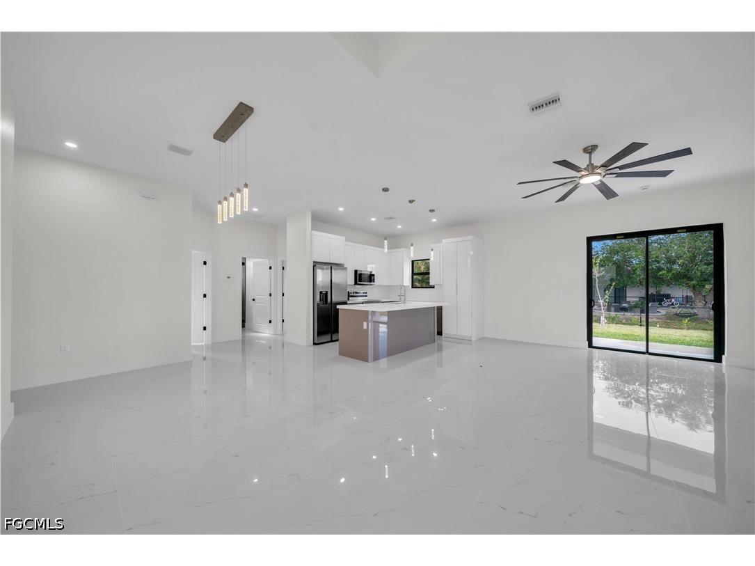 2829 NW 3rd Street Cape Coral FL 33993 2026016731 image8