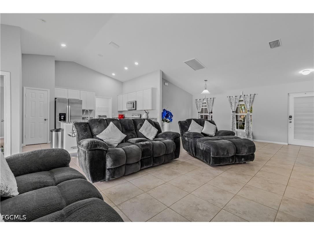  Cape Coral FL 33914 2026024175 image5