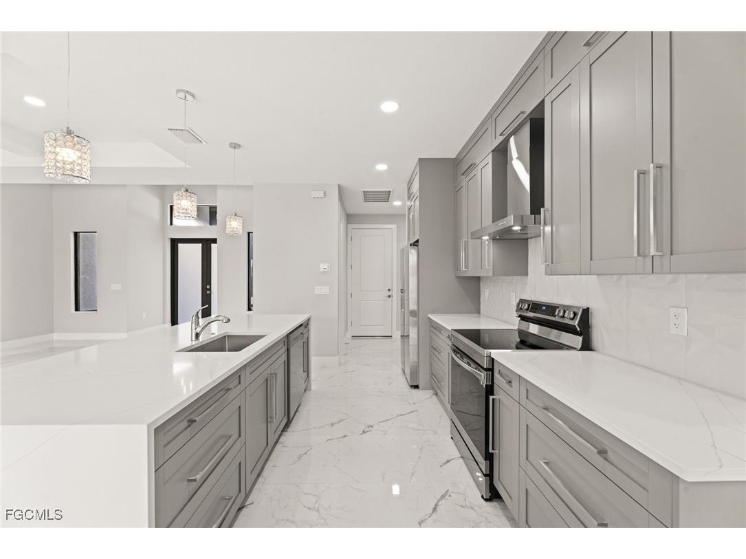 2829 SW 25th Place Cape Coral FL 33914 2025012564 image6