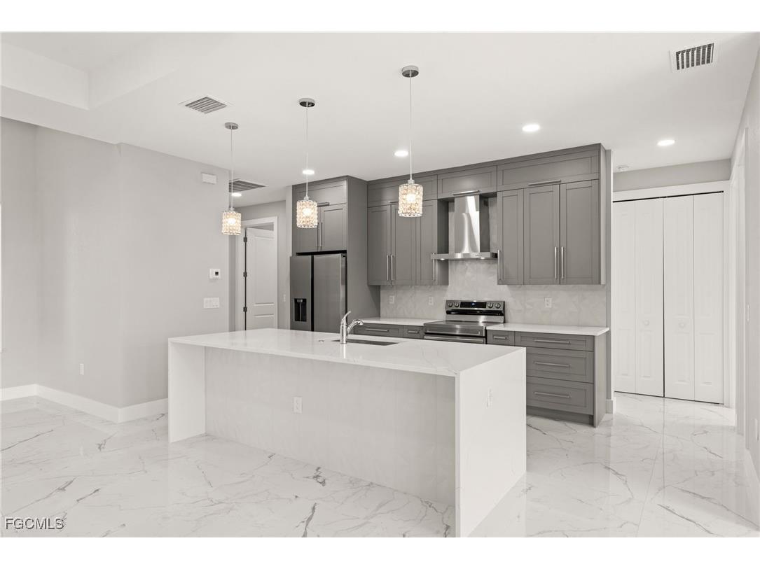 2829 SW 25th Place Cape Coral FL 33914 2025025935 image10