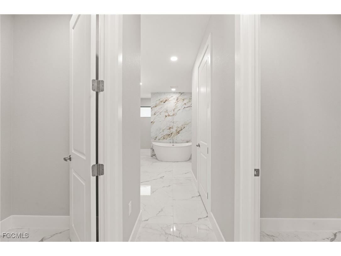 2829 SW 25th Place Cape Coral FL 33914 2025025935 image18