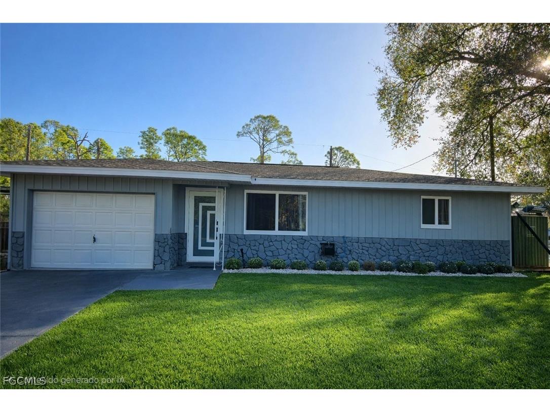 28297 Seal Court Punta Gorda FL 33955 2026011574 image1