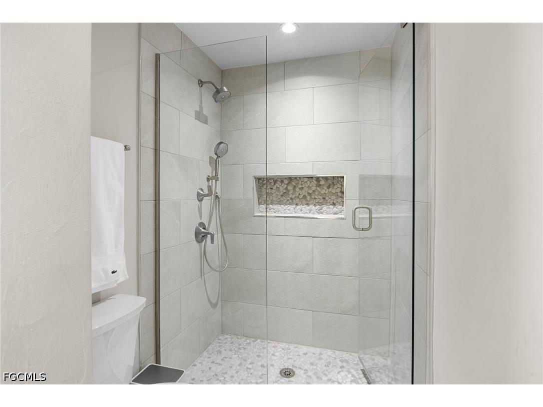 283 Palm Lake Drive Sanibel FL 33957 2026022203 image21