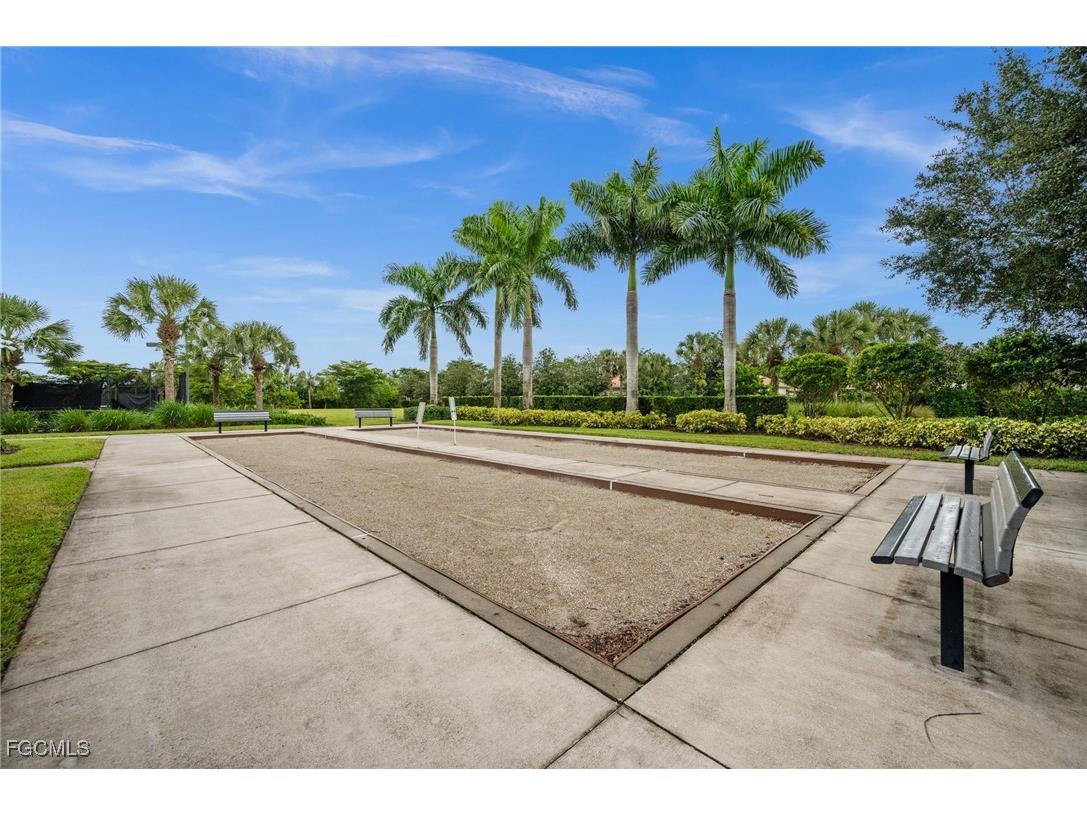 2830 Blossom Way Naples FL 34120 2025013860 image25