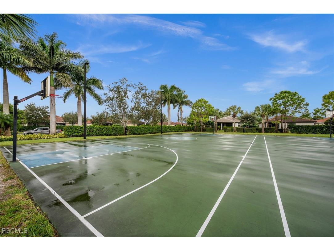 2830 Blossom Way Naples FL 34120 2025013860 image26