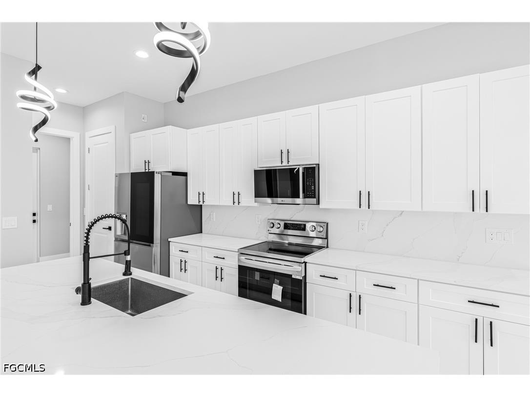 2830 NW 41st Avenue Cape Coral FL 33993 2026016143 image14