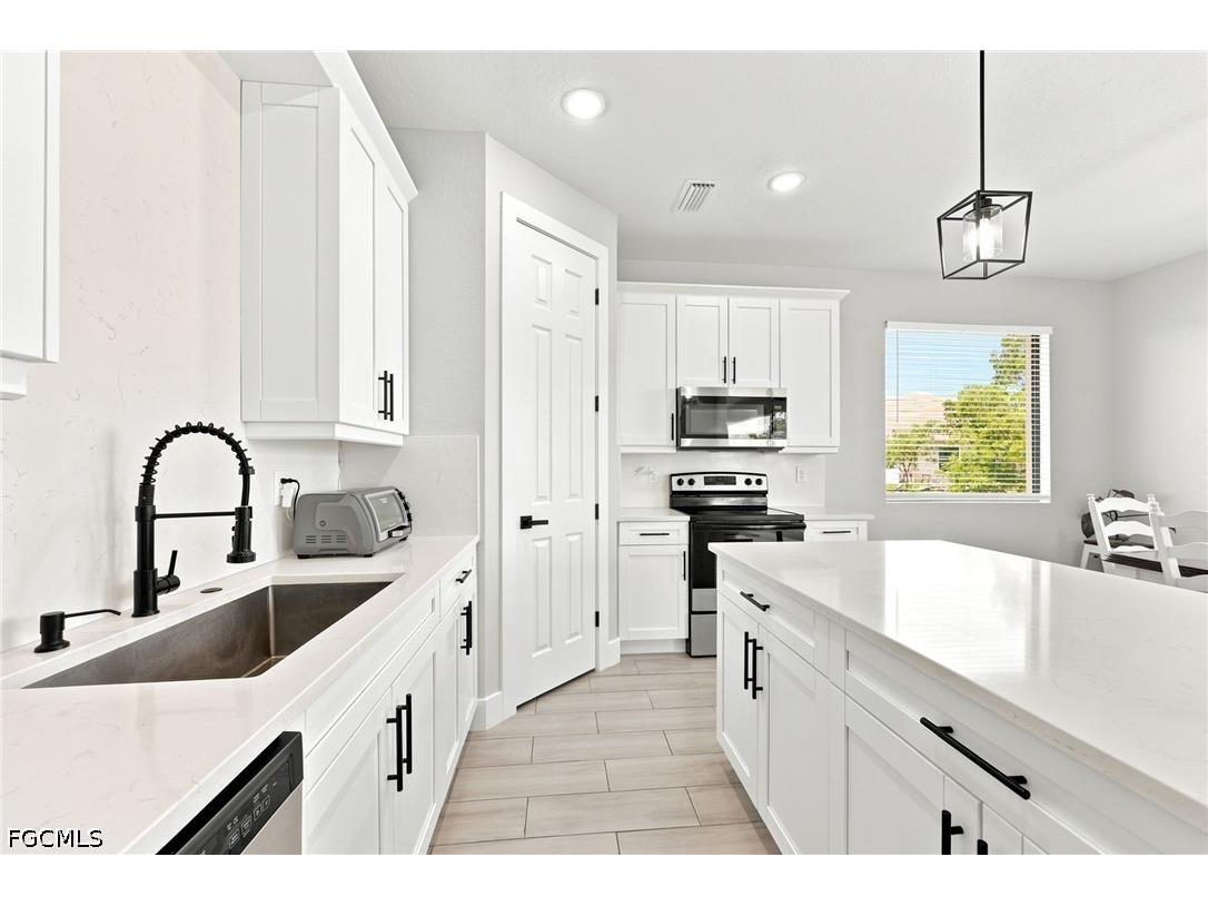 2830 NW 46th Place Cape Coral FL 33993 2026028710 image36