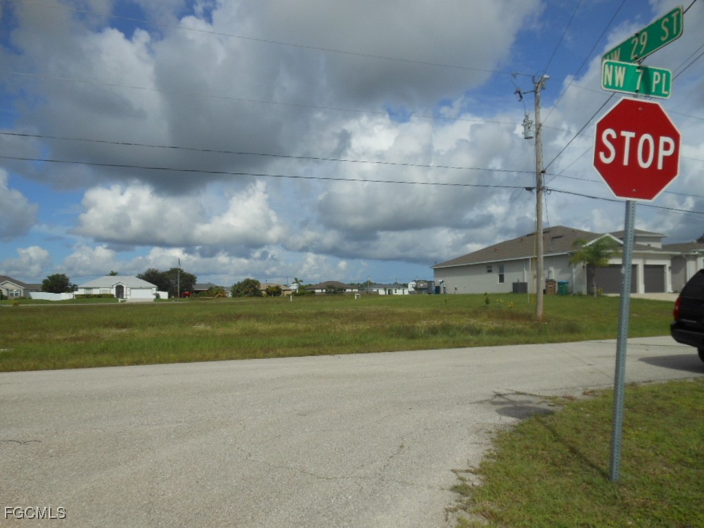 2830 NW 7th Place Cape Coral FL 33993 2025009244 image4