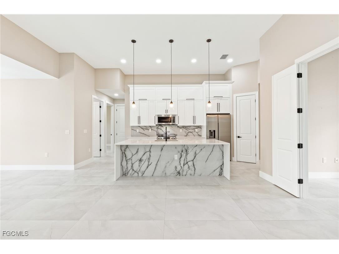 2830 SW 24th Avenue Cape Coral FL 33914 2026003181 image10