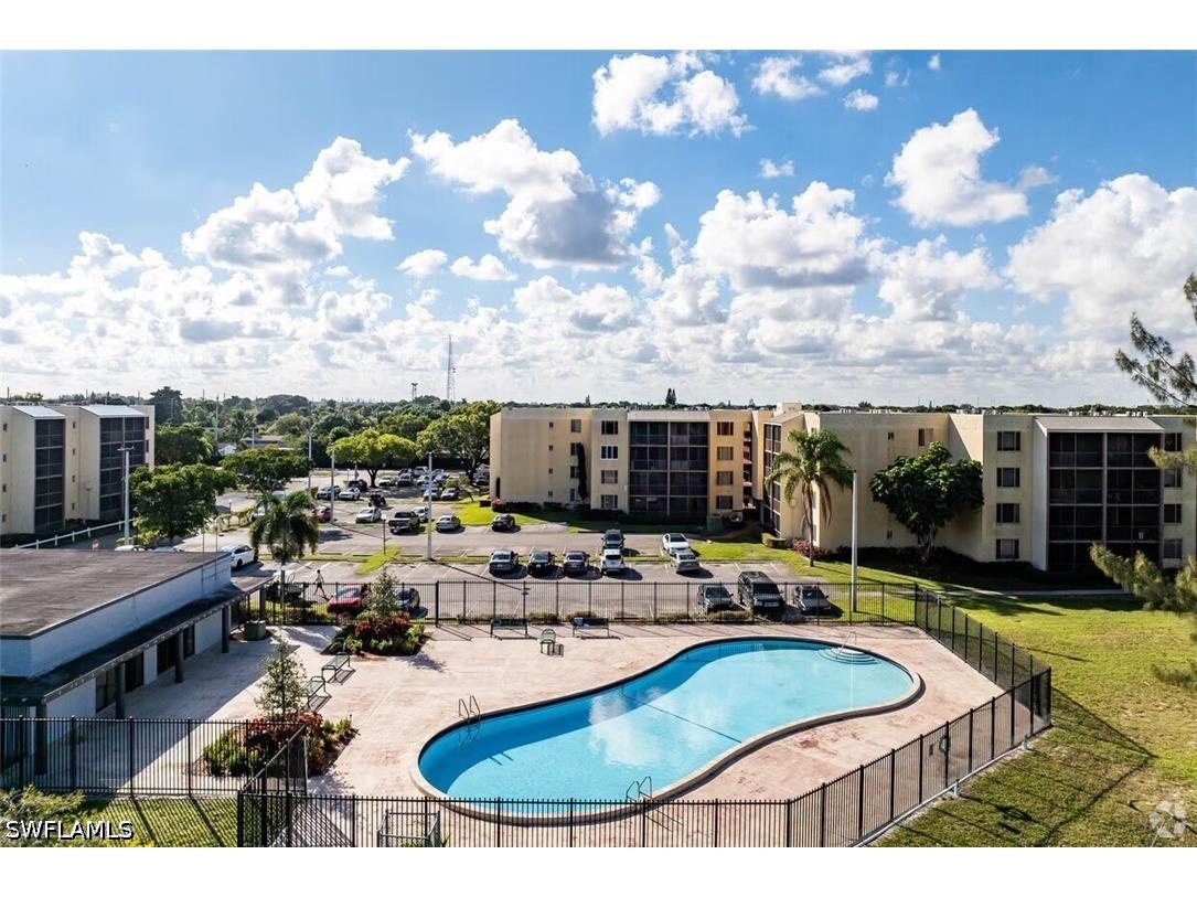 2831 Somerset Drive #B109 Lauderdale Lakes FL 33341 226024045 image1