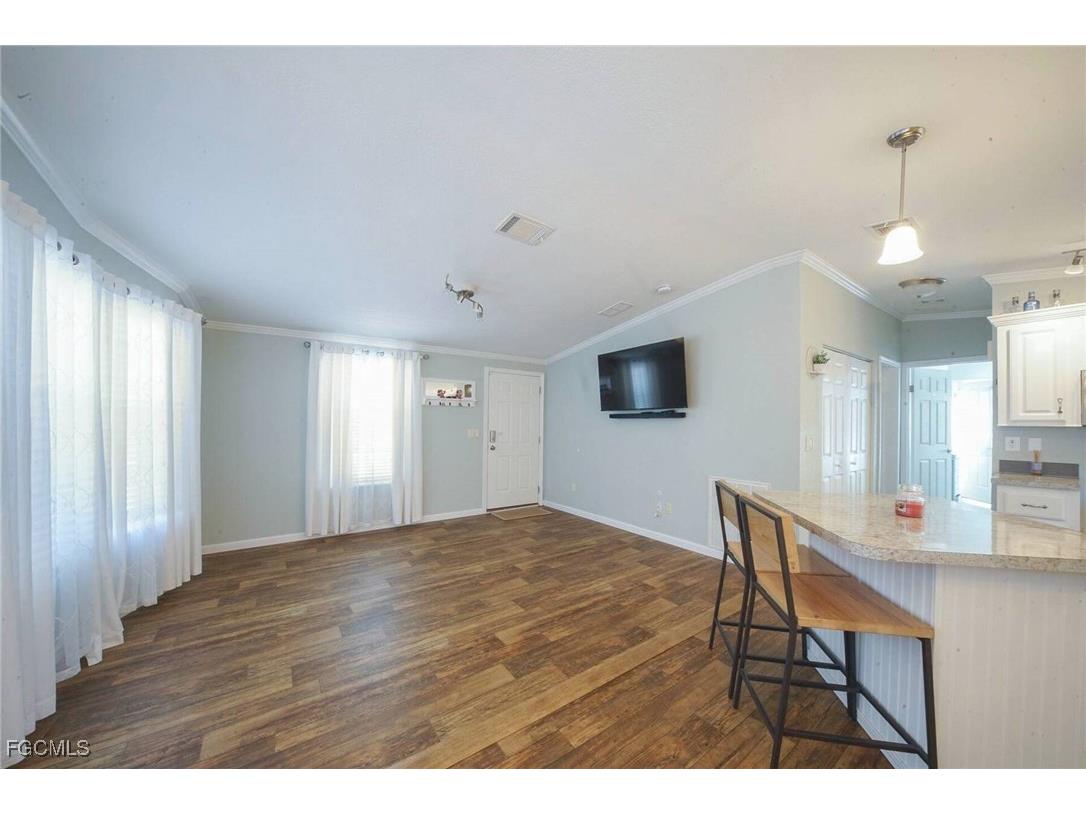 2831 York Road Saint James City FL 33956 2025020745 image15