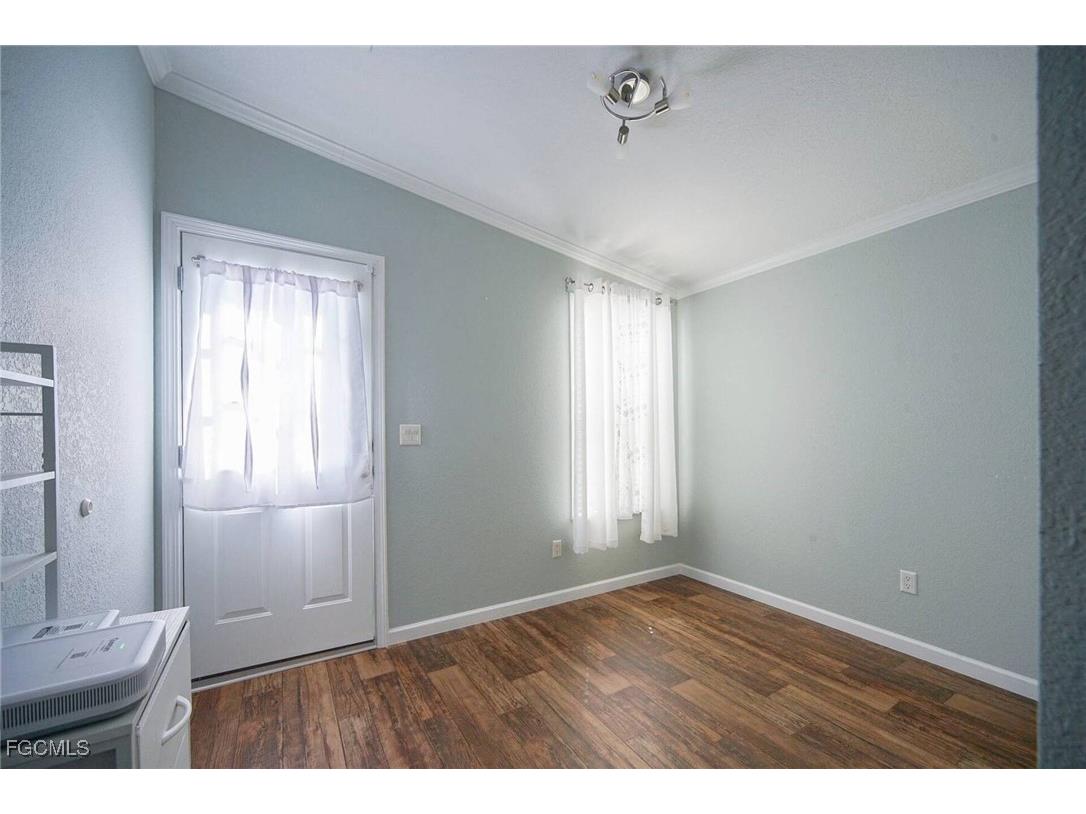 2831 York Road Saint James City FL 33956 2025020745 image28