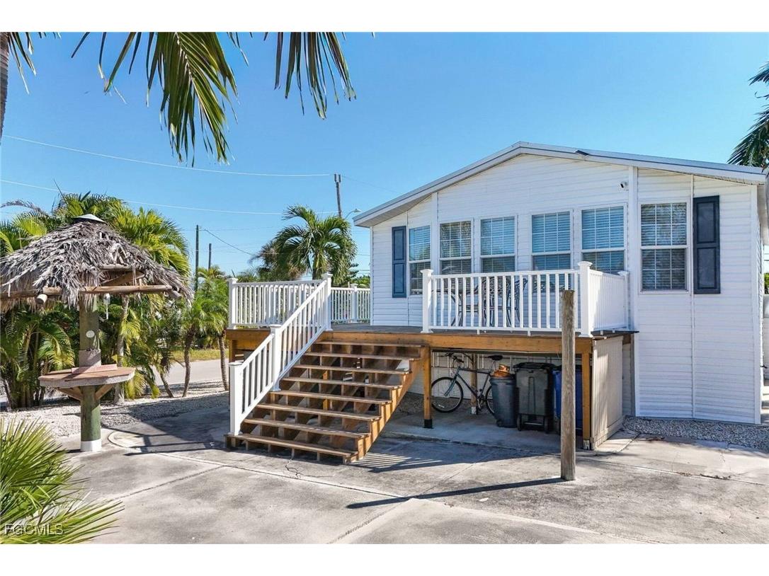 2831 York Road Saint James City FL 33956 2025020745 image5