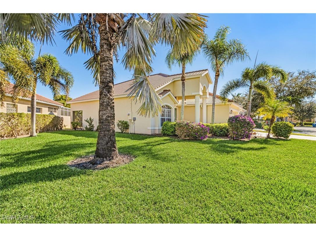 28310 Hidden Lake Drive Bonita Springs FL 34134 226005334 image3