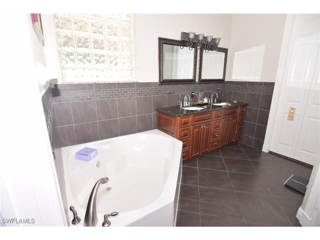 28315 Hidden Lake Drive Bonita Springs FL 34134 225068660 image20