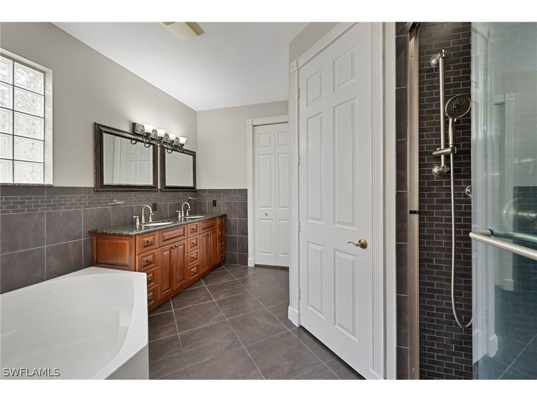 28315 Hidden Lake Drive Bonita Springs FL 34134 226005367 image10