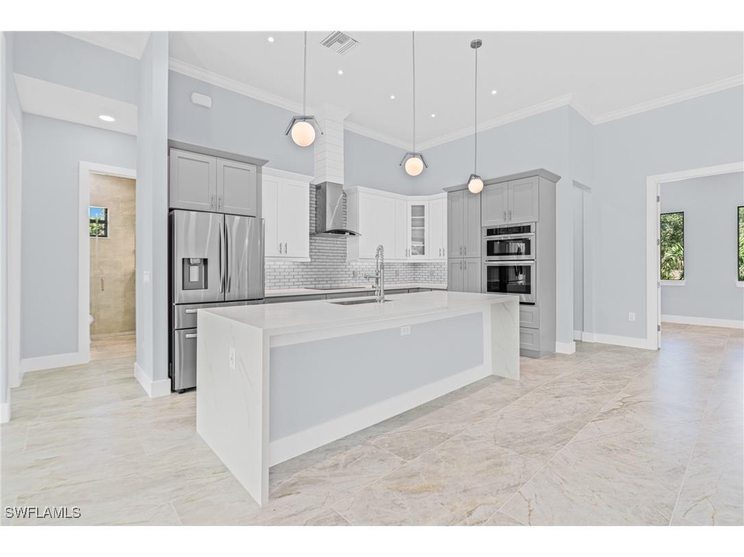 2832 6th Avenue NE Naples FL 34120 225067963 image16