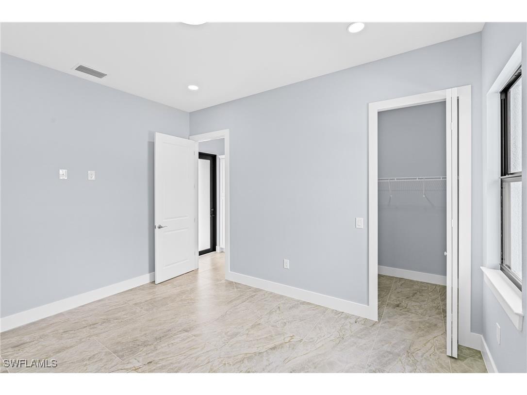 2832 6th Avenue NE Naples FL 34120 225067963 image25