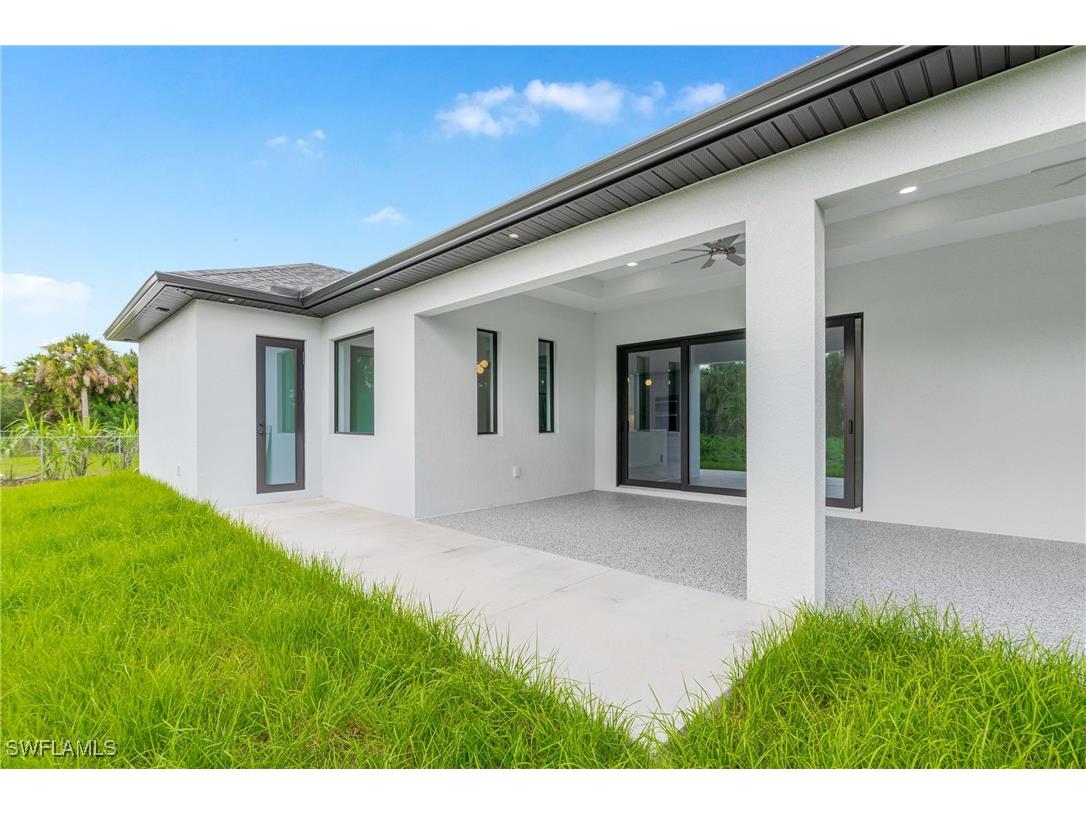 2832 6th Avenue NE Naples FL 34120 225067963 image31