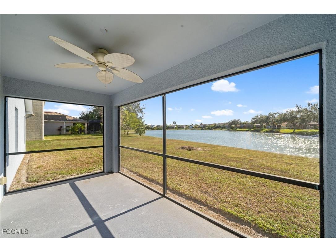 2832 Amberwood Lane Naples FL 34120 2025025907 image45