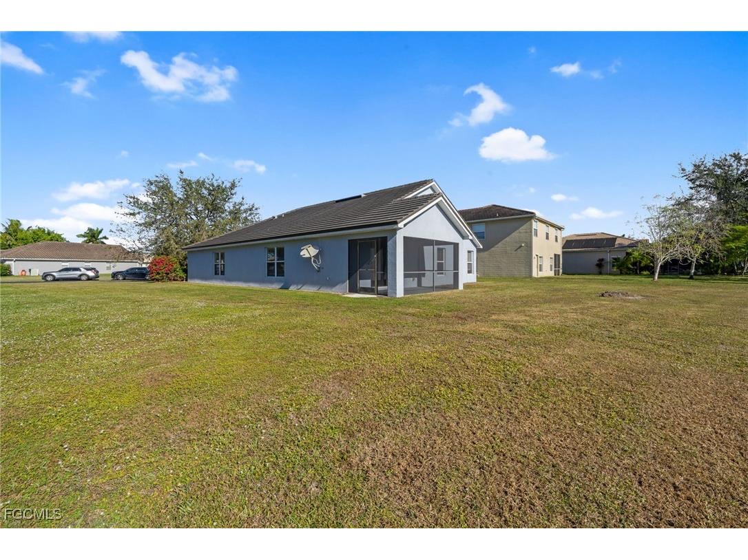 2832 Amberwood Lane Naples FL 34120 2025025907 image49