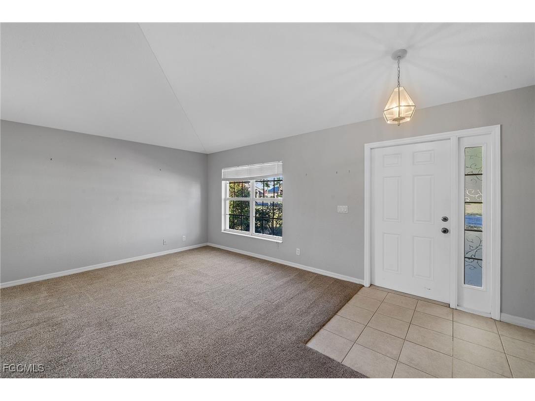 2832 Amberwood Lane Naples FL 34120 2025025907 image7