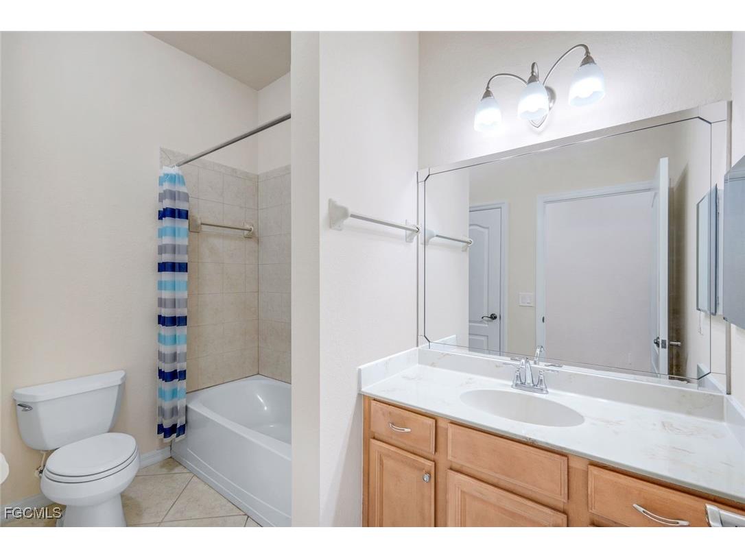 2832 SW 17th Avenue Cape Coral FL 33914 2025016590 image31