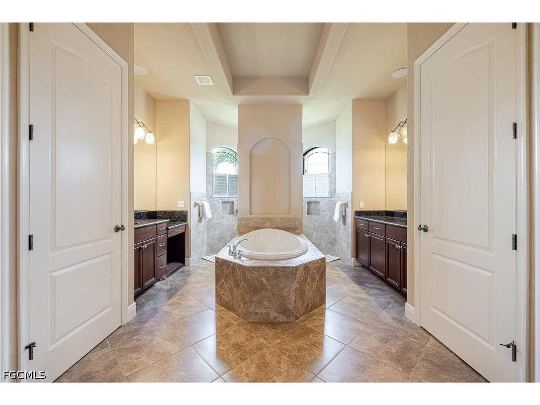 2832 SW 26th Avenue Cape Coral FL 33914 2026023356 image20