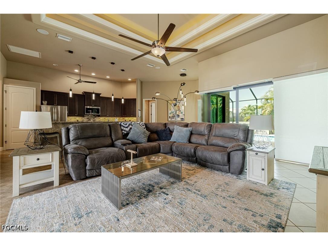 2832 SW 26th Avenue Cape Coral FL 33914 2026023356 image4