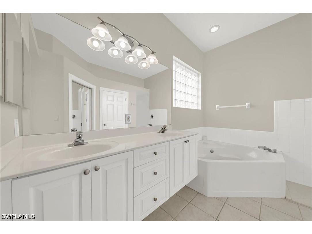 28327 Hidden Lake Drive Bonita Springs FL 34134 226013549 image18