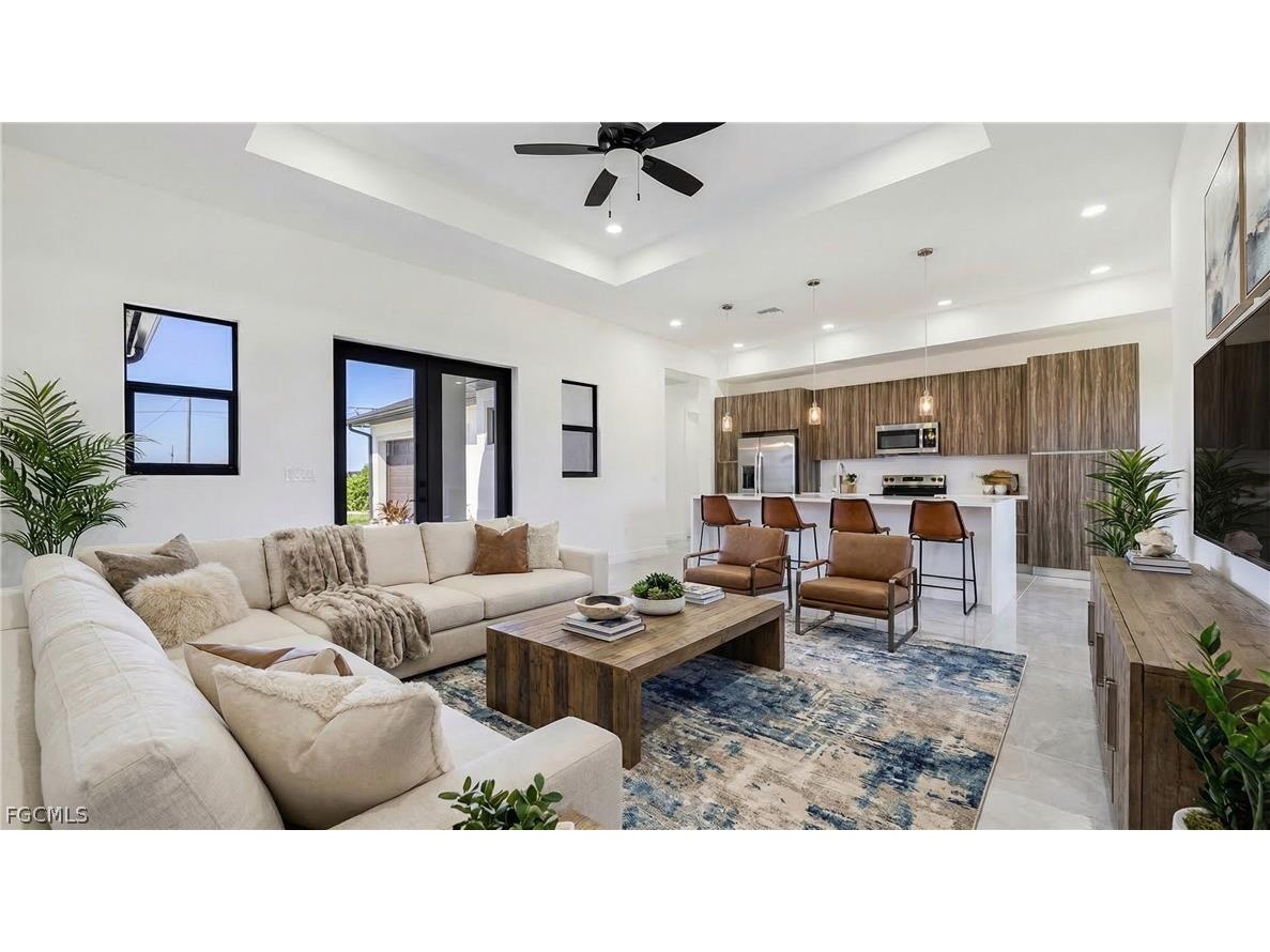 2833 NW 45th Place Cape Coral FL 33993 2025010271 image2