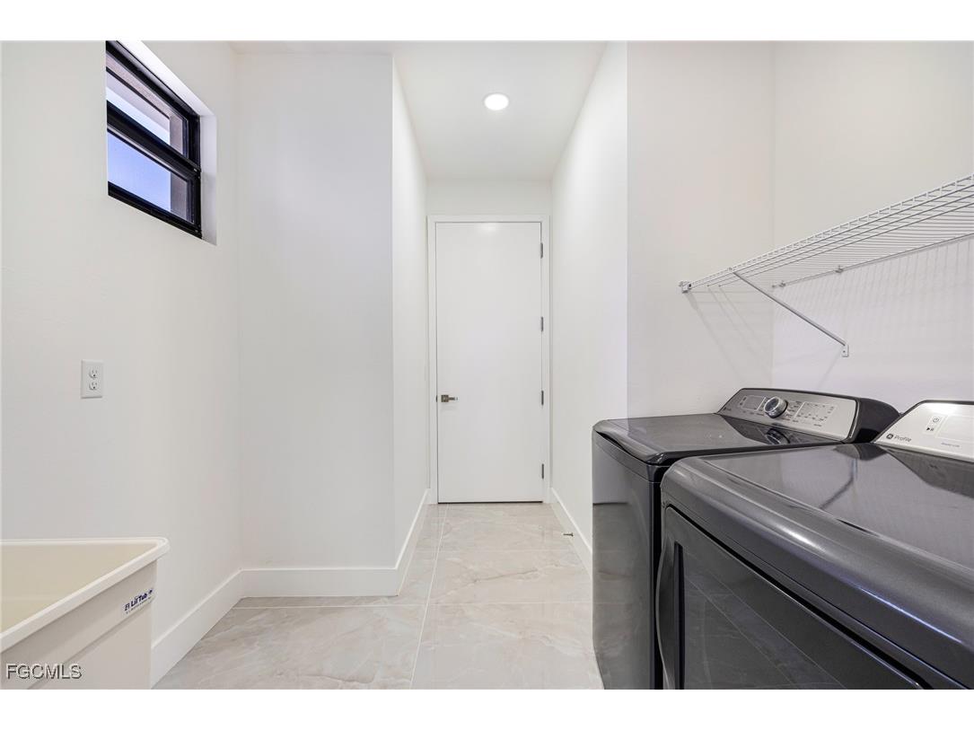 2833 NW 45th Place Cape Coral FL 33993 2025010271 image29