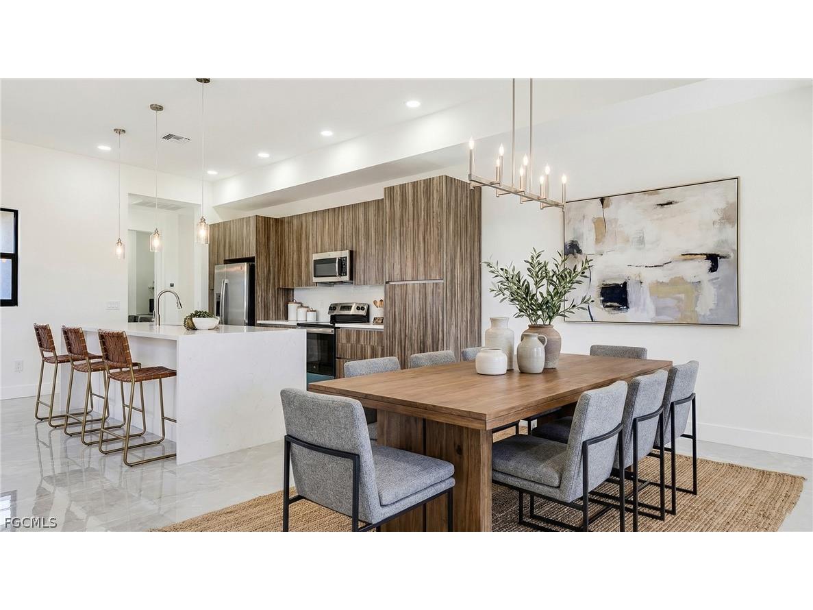 2833 NW 45th Place Cape Coral FL 33993 2025010271 image3