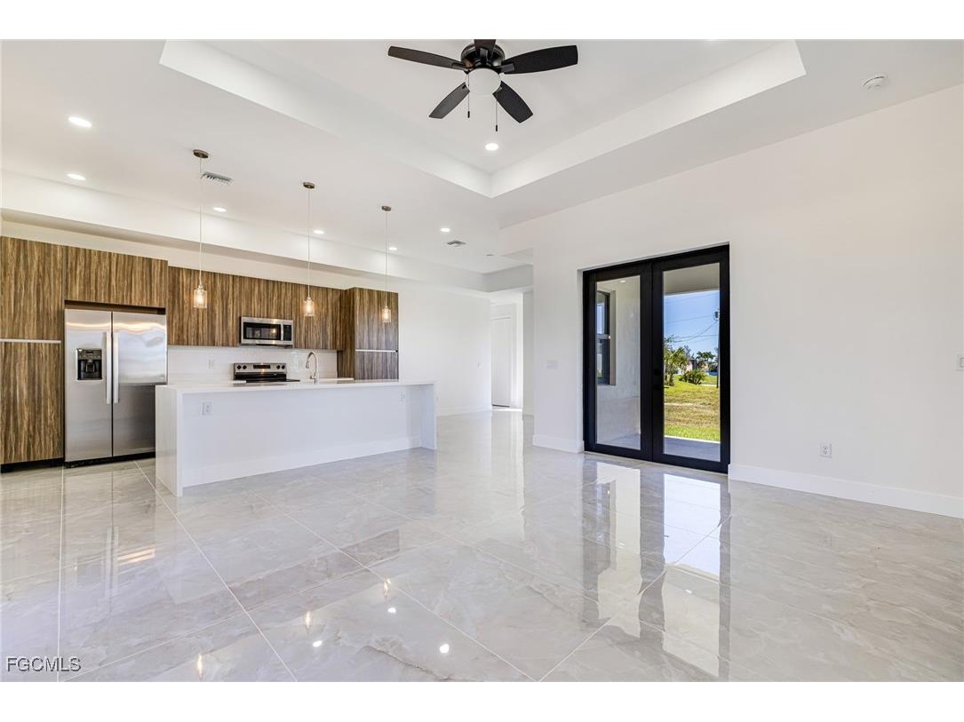 2833 NW 45th Place Cape Coral FL 33993 2025010271 image5