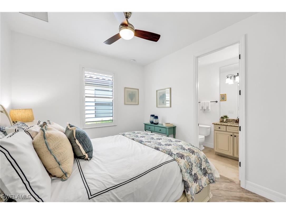 2834 Aviamar Circle Naples FL 34114 225077305 image33