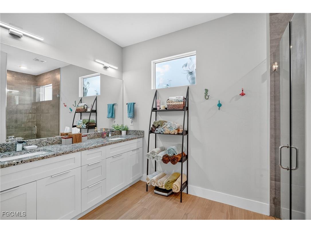 2834 SW 25th Place Cape Coral FL 33914 2025012222 image28