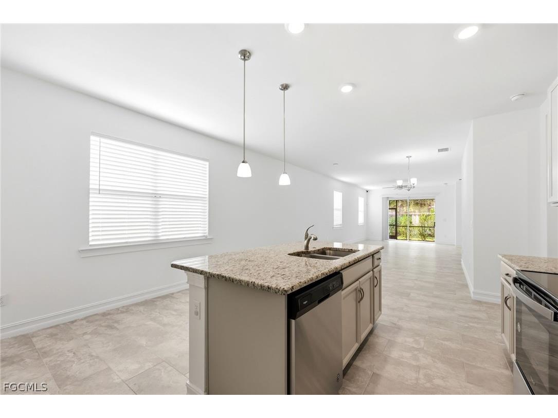 28347 Captiva Shell Loop Bonita Springs FL 34135 2026012038 image10