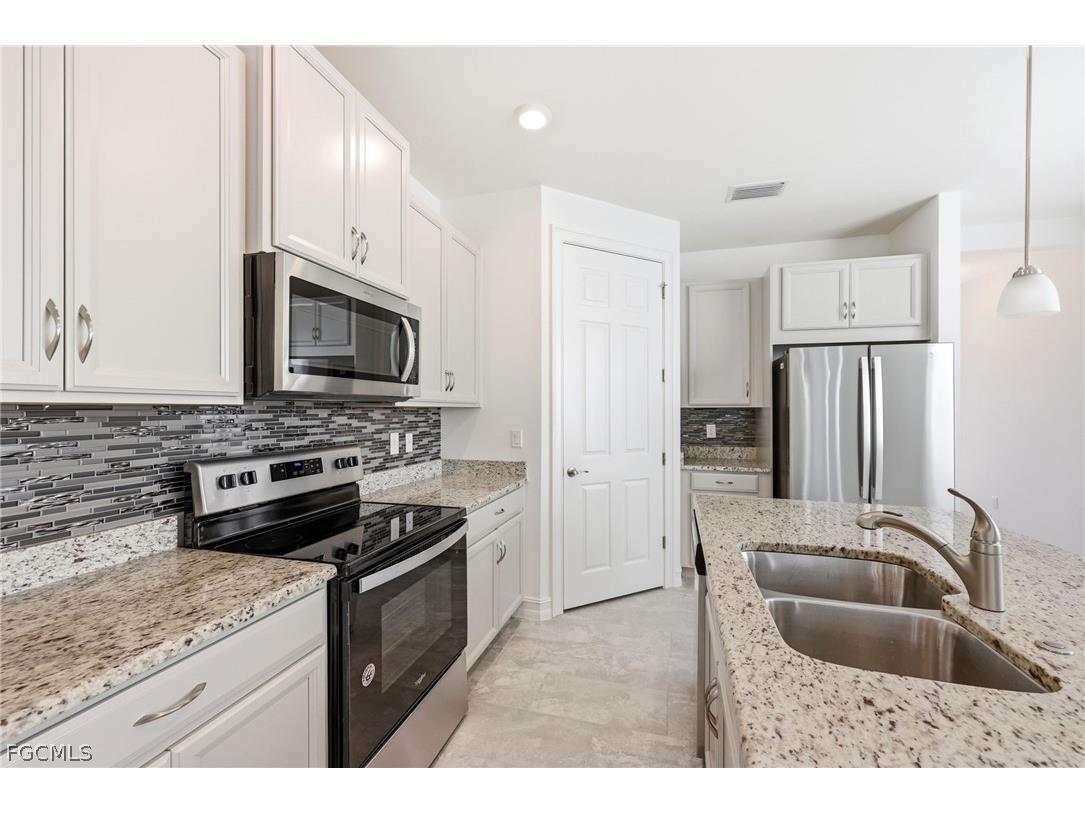 28347 Captiva Shell Loop Bonita Springs FL 34135 2026012038 image11