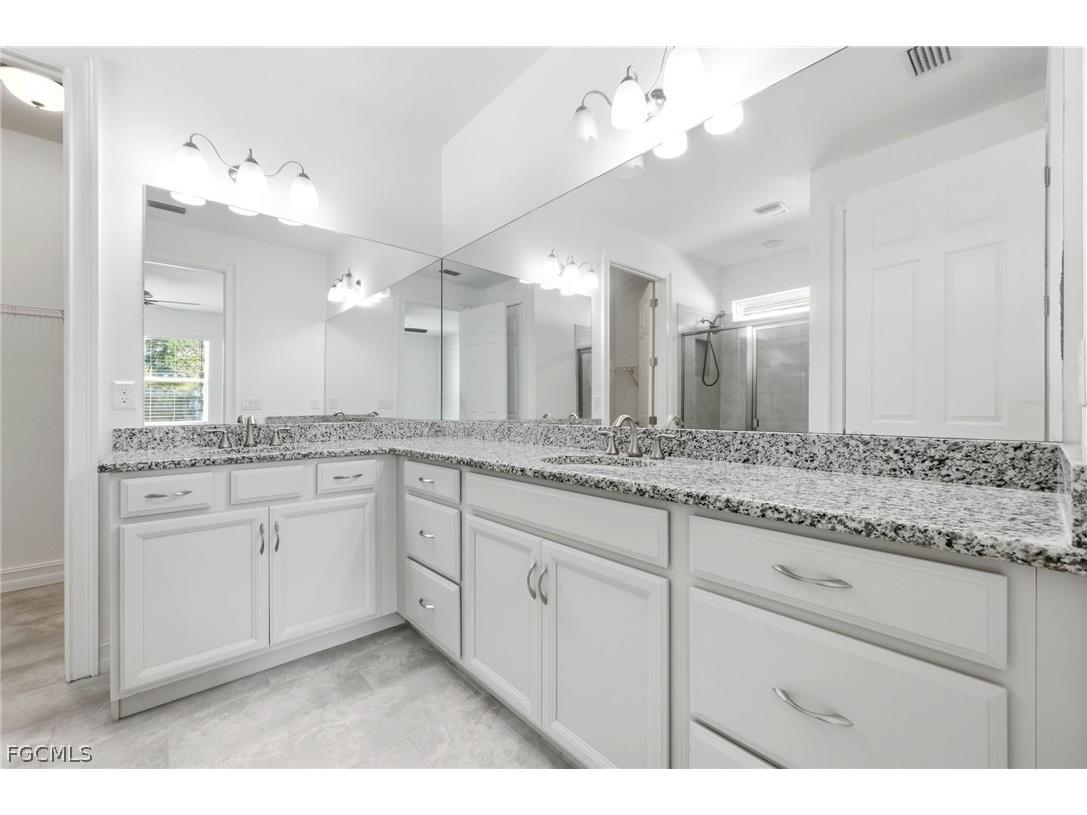 28347 Captiva Shell Loop Bonita Springs FL 34135 2026012038 image23