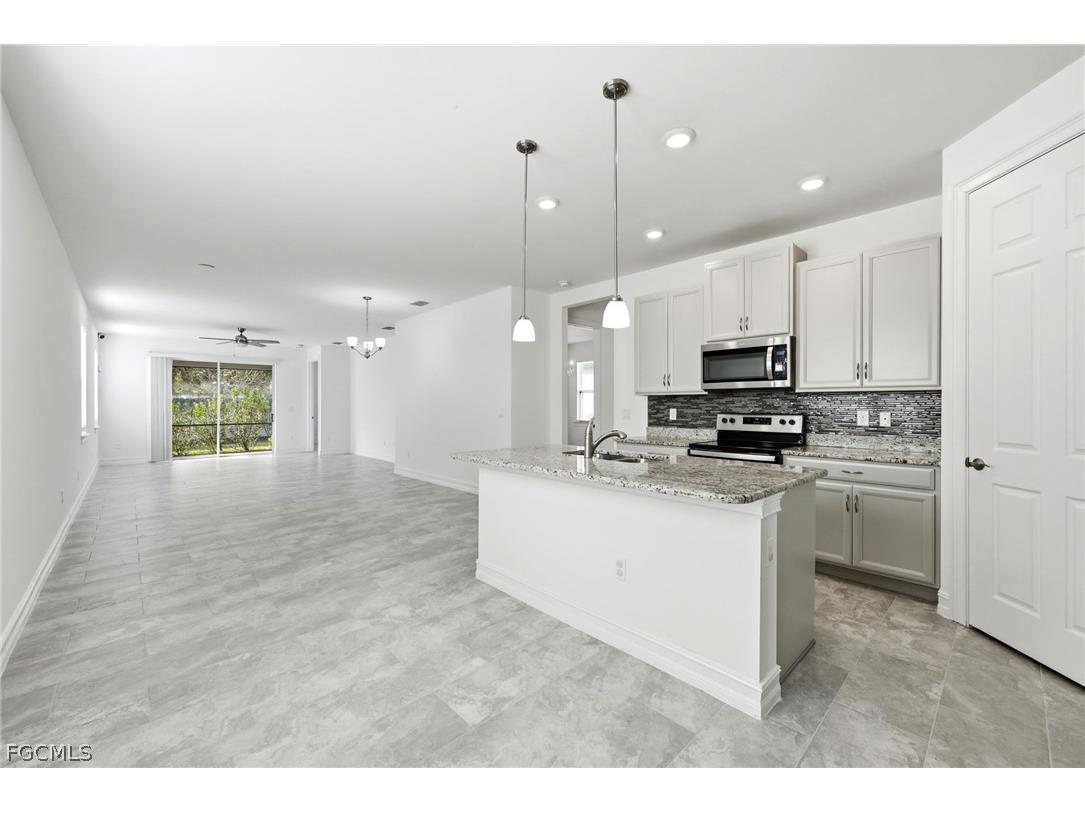 28347 Captiva Shell Loop Bonita Springs FL 34135 2026012038 image7