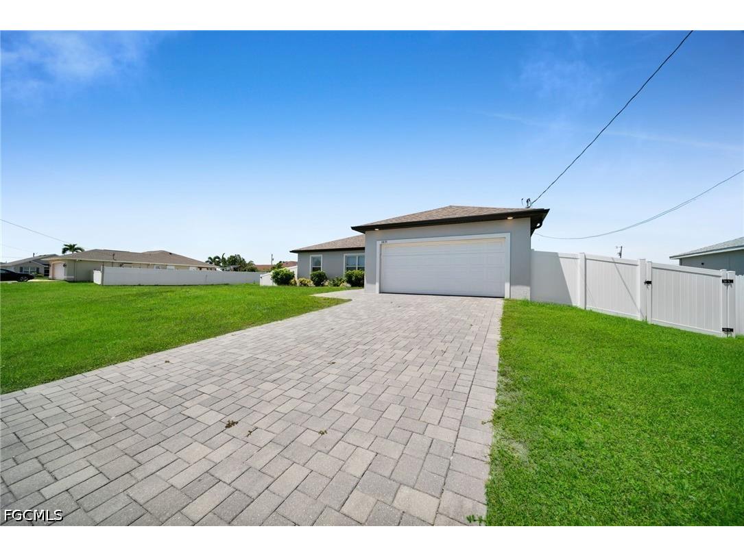 2835 NW Embers Terrace Cape Coral FL 33993 2026020014 image23