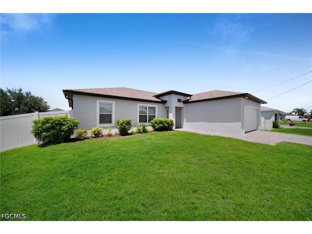 2835 NW Embers Terrace Cape Coral FL 33993 2026020014 image24