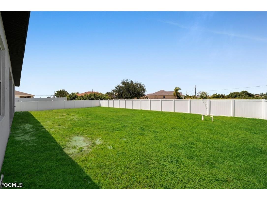 2835 NW Embers Terrace Cape Coral FL 33993 2026020014 image27