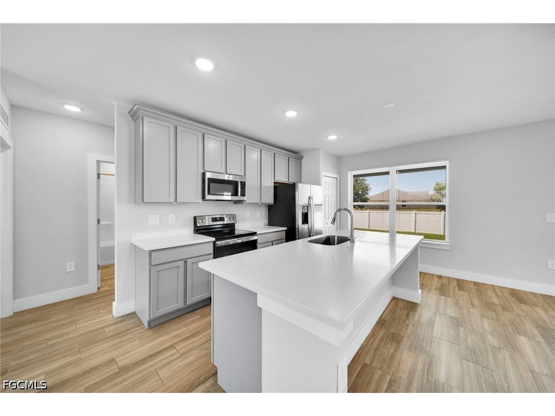 2835 NW Embers Terrace Cape Coral FL 33993 2026020014 image4