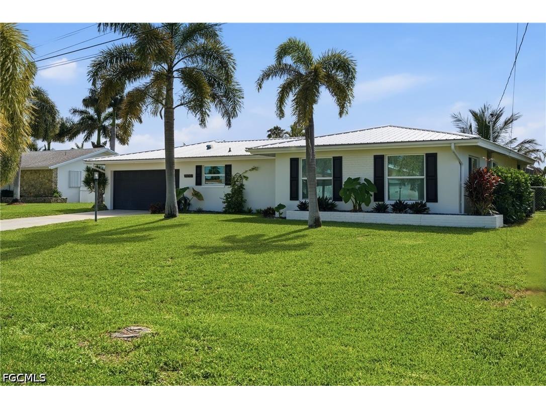 2835 SE 18th Avenue Cape Coral FL 33904 2026023943 image2