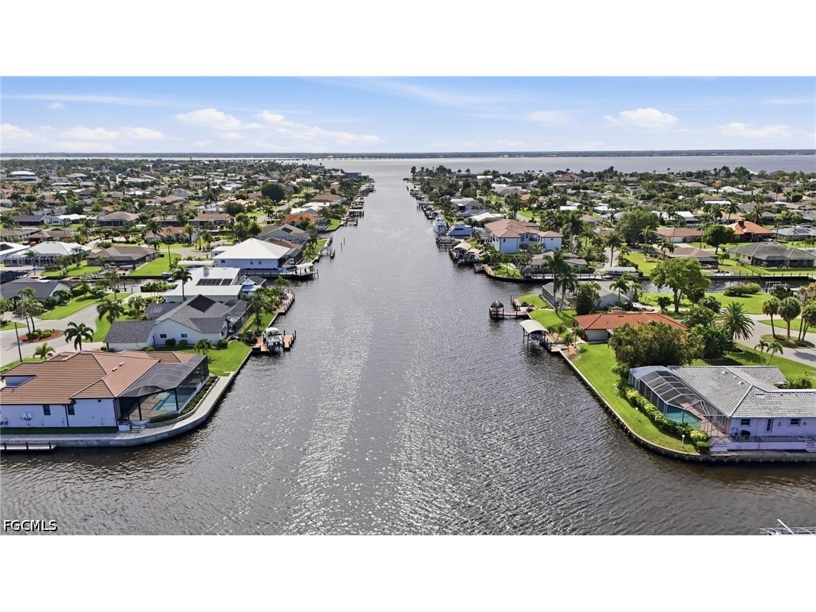 2835 SE 18th Avenue Cape Coral FL 33904 2026023943 image50
