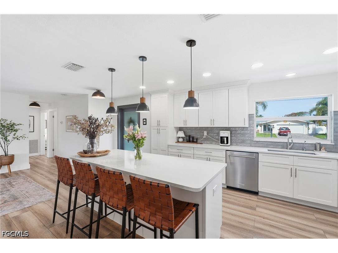 2835 SE 18th Avenue Cape Coral FL 33904 2026023943 image8