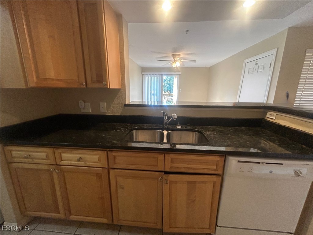 2835 Winkler Avenue #214 Fort Myers FL 33916 2025021697 image4