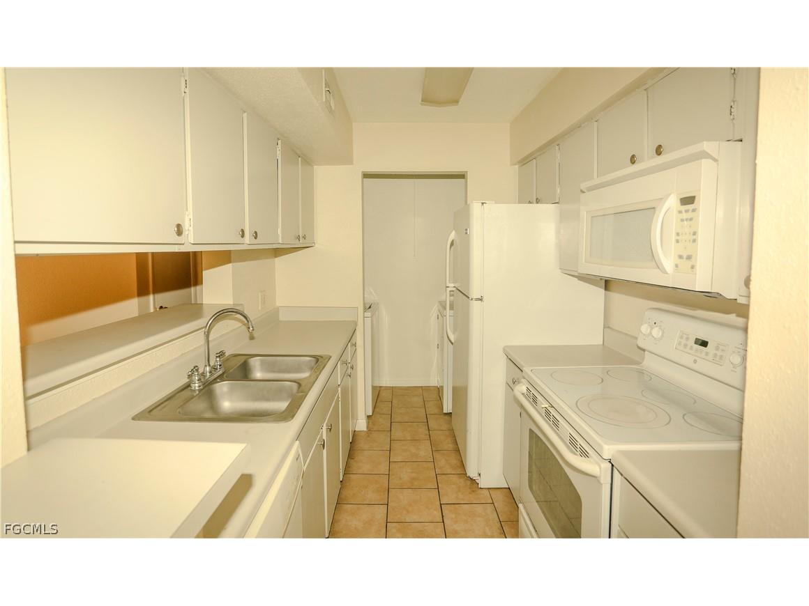 2835 Winkler Avenue #216 Fort Myers FL 33916 2026008861 image6