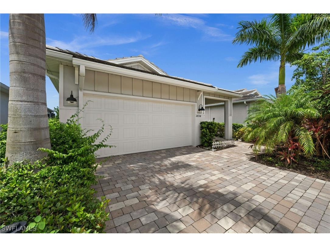 28358 Captiva Shell Loop Bonita Springs FL 34135 224060552 image1